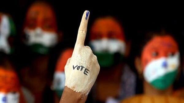 mint-explainer:-understanding-volatility-in-the-context-of-poll-dynamics