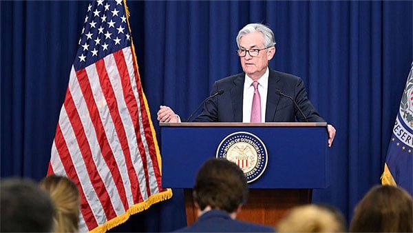 futures-mixed-ahead-of-inflation-data,-powell