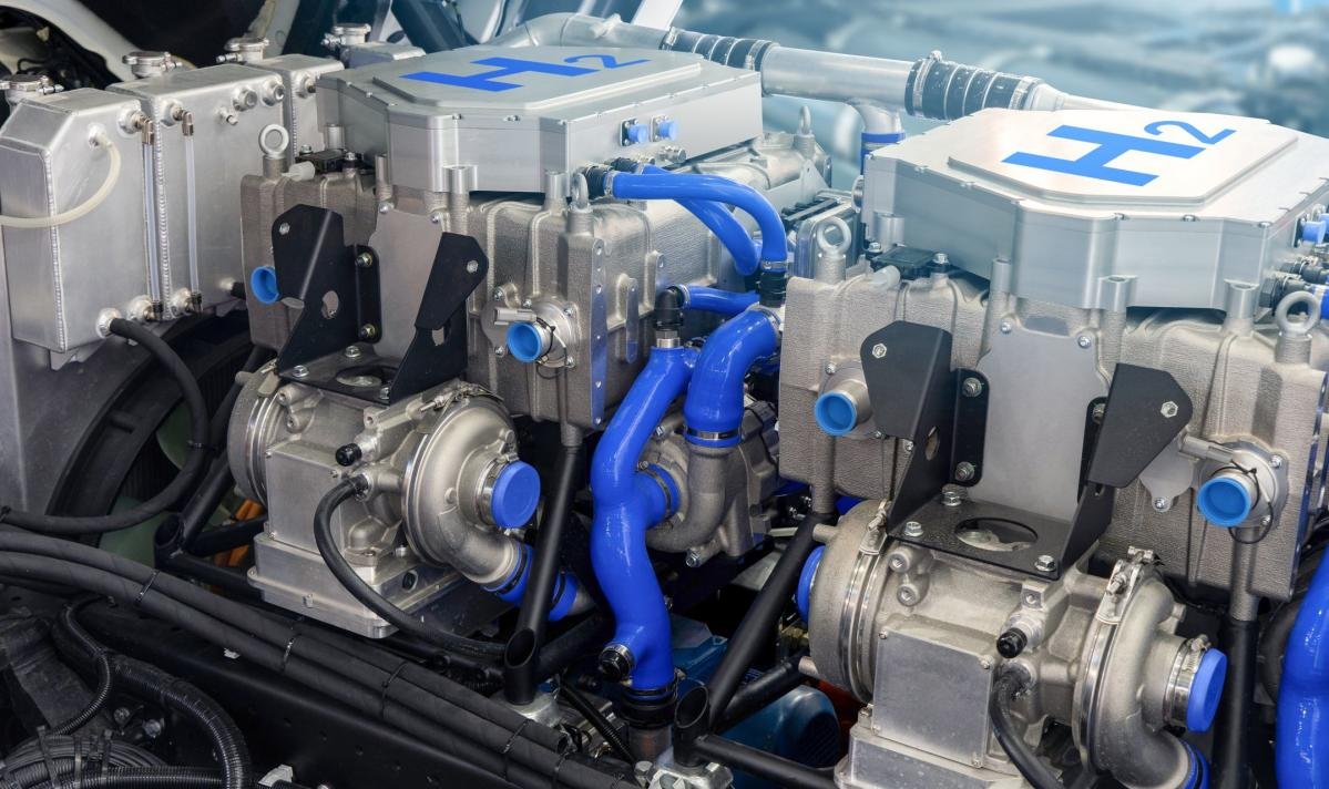 the-$1.7-billion-news-that-sent-plug-power-stock-surging:-here’s-what-you-need-to-know-before-buying