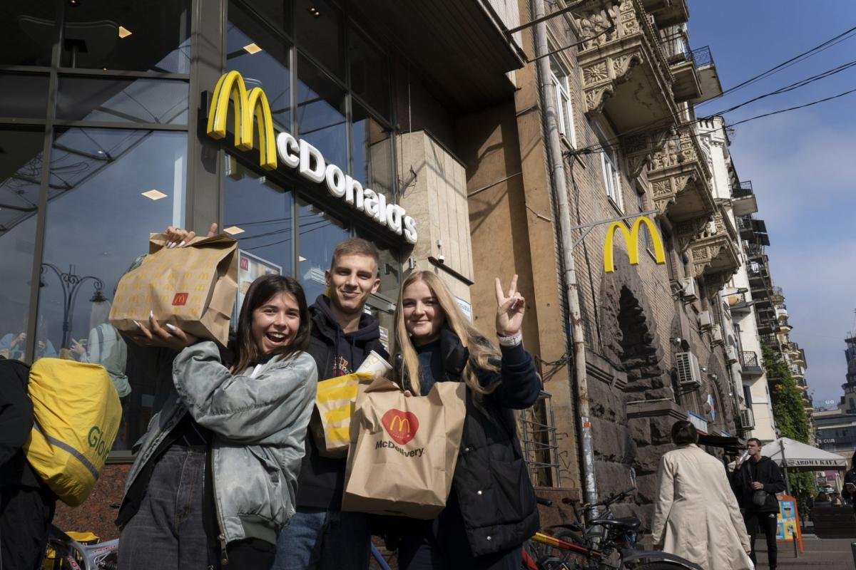 mcdonald’s-may-be-willing-to-lose-money-on-$5-meal-deals-if-it-means-winning-back-disgruntled-cash-strapped-customers