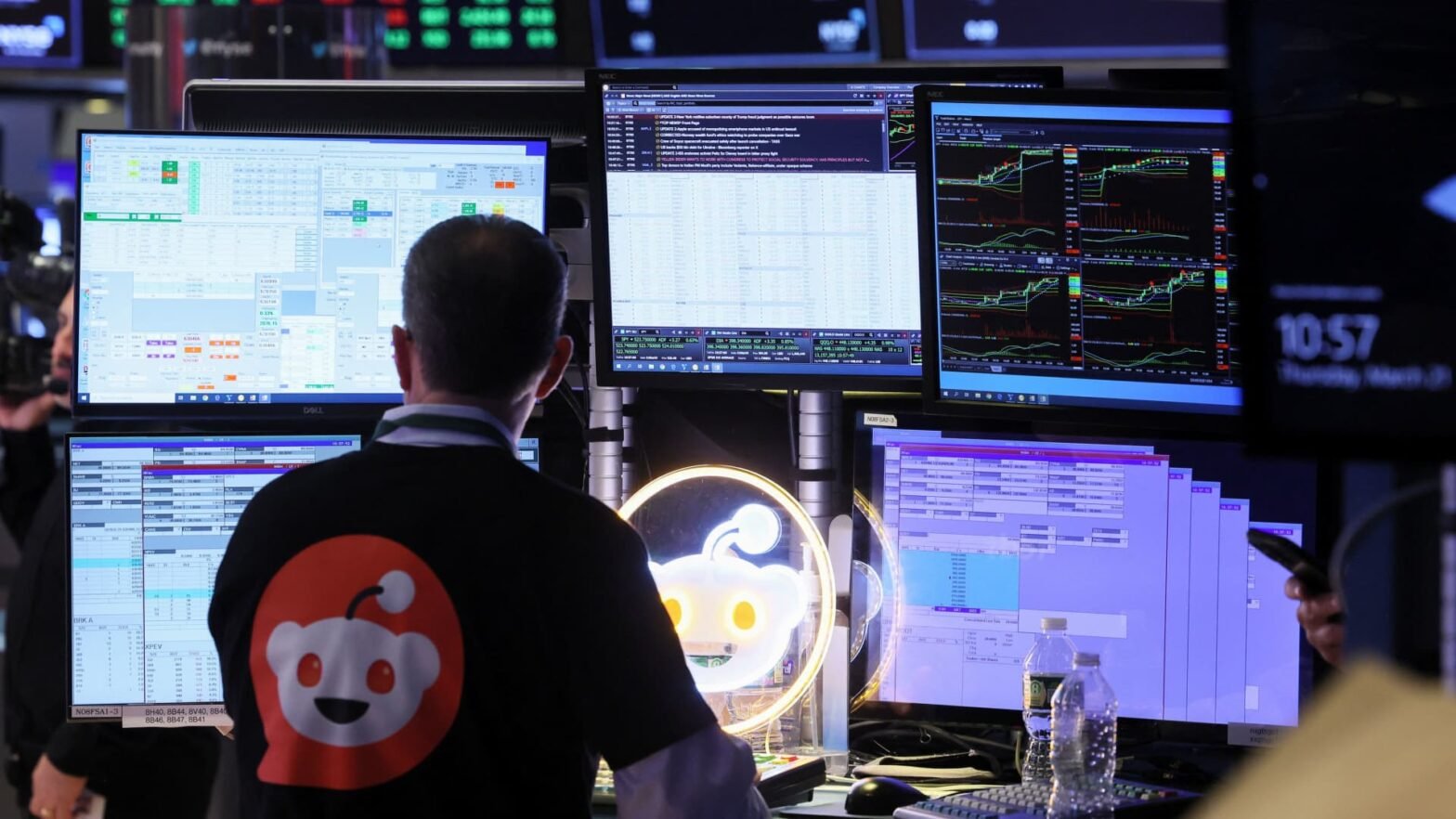 jim-cramer’s-top-10-things-to-watch-in-the-stock-market-friday