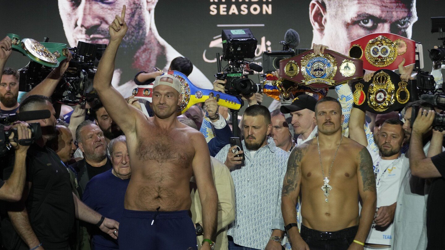 tyson-fury-meets-oleksandr-usyk-for-the-undisputed-heavyweight-title-in-saudi-arabia