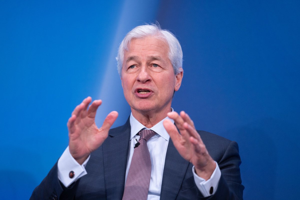jamie-dimon-delivers-startling-message-about-inflation