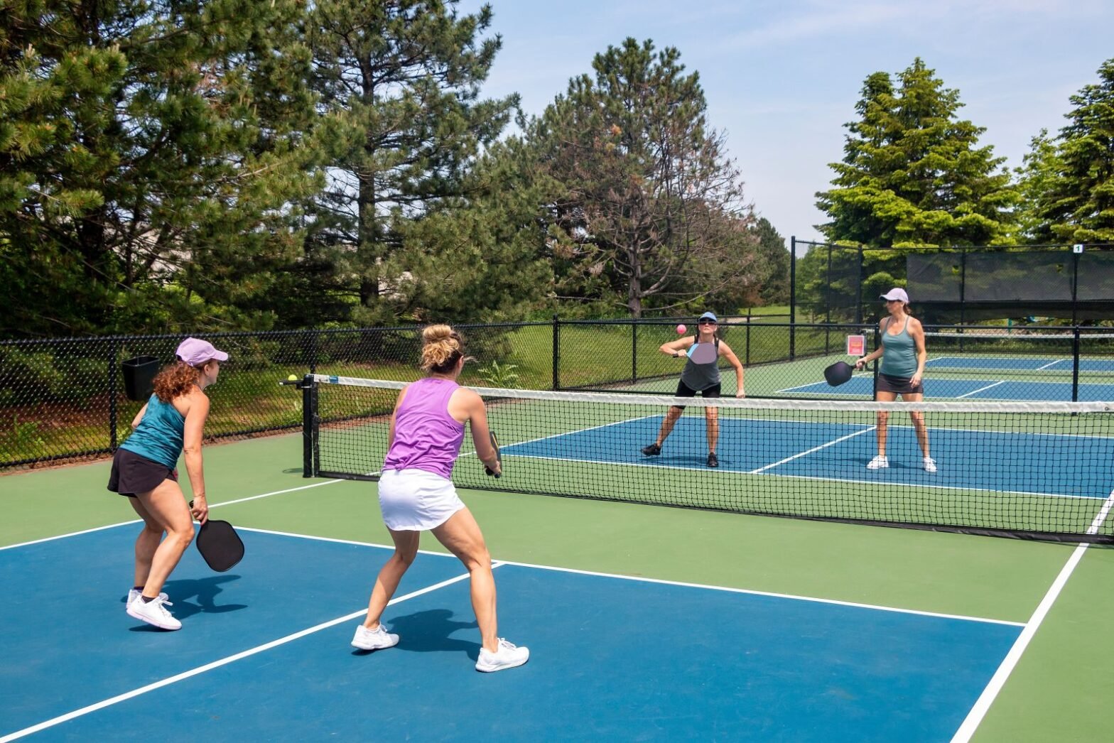 this-pickleball-stock-could-rally-48%,-according-to-wall-street