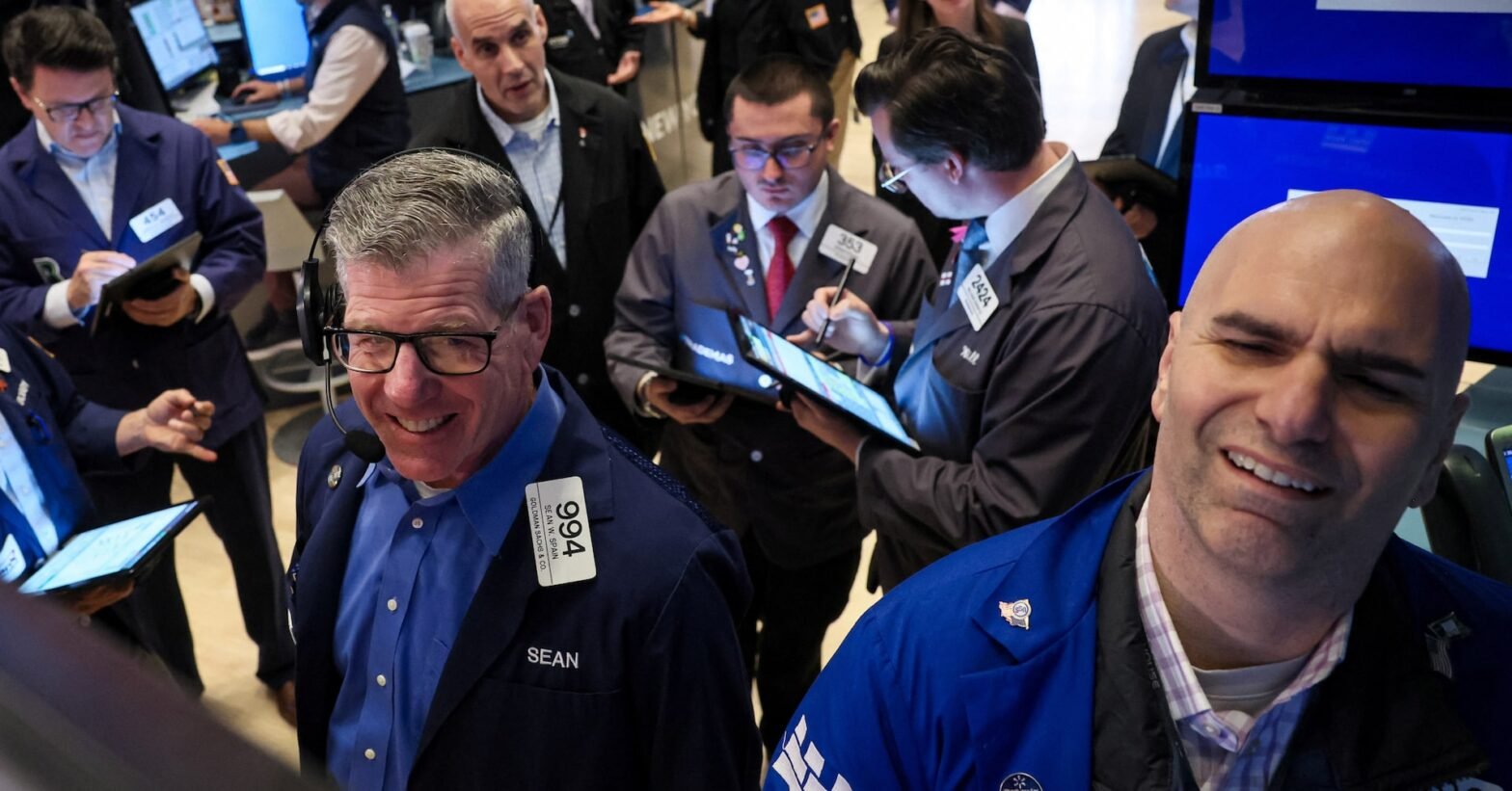 s&p-500,-nasdaq-notch-record-closing-highs,-treasury-yields-dip-ahead-of-fed-minutes