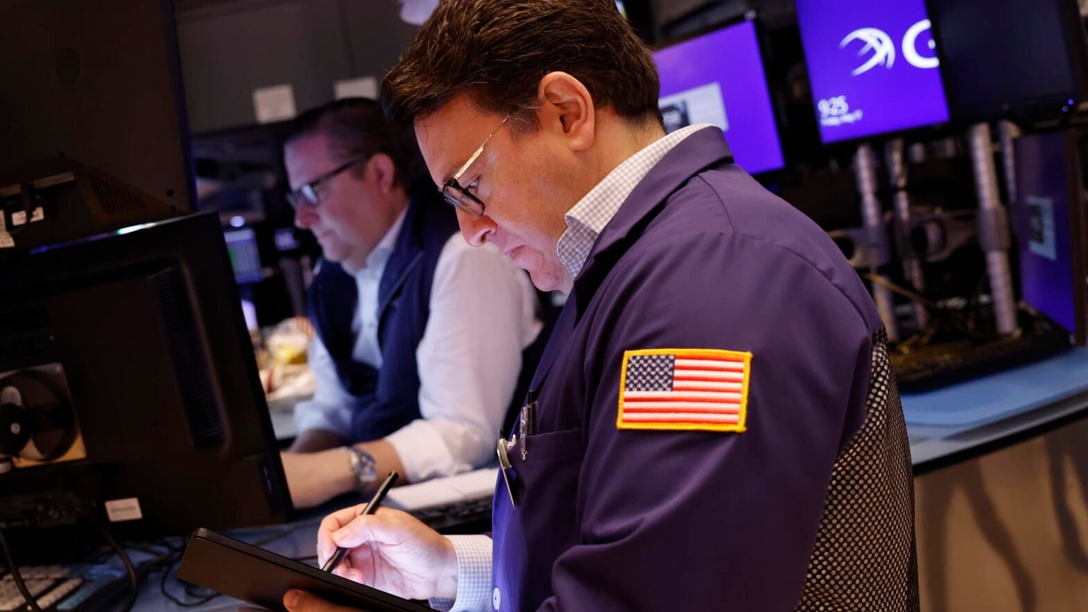 these-bank-stocks-are-also-expensive,-along-with-jpmorgan,-using-jamie-dimon’s-math