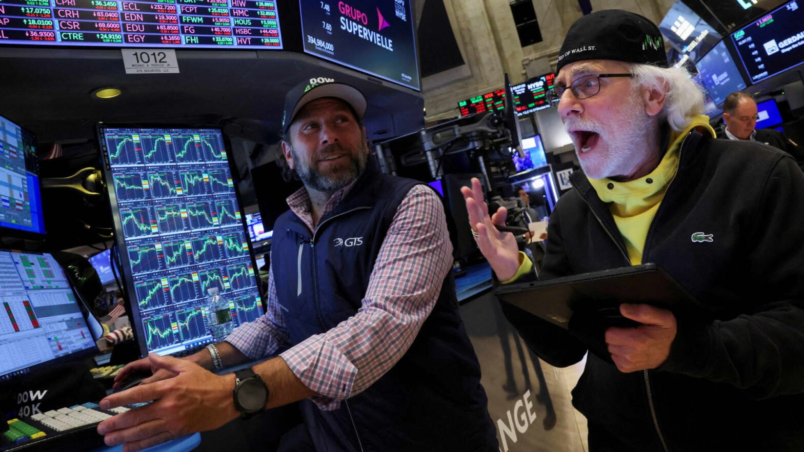 nasdaq-100-futures-rise-after-nvidia-posts-quarterly-earnings-beat:-live-updates