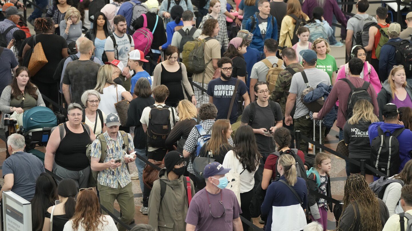 remember-last-year’s-memorial-day-travel-jams?-chances-are-they-will-be-much-worse-this-year