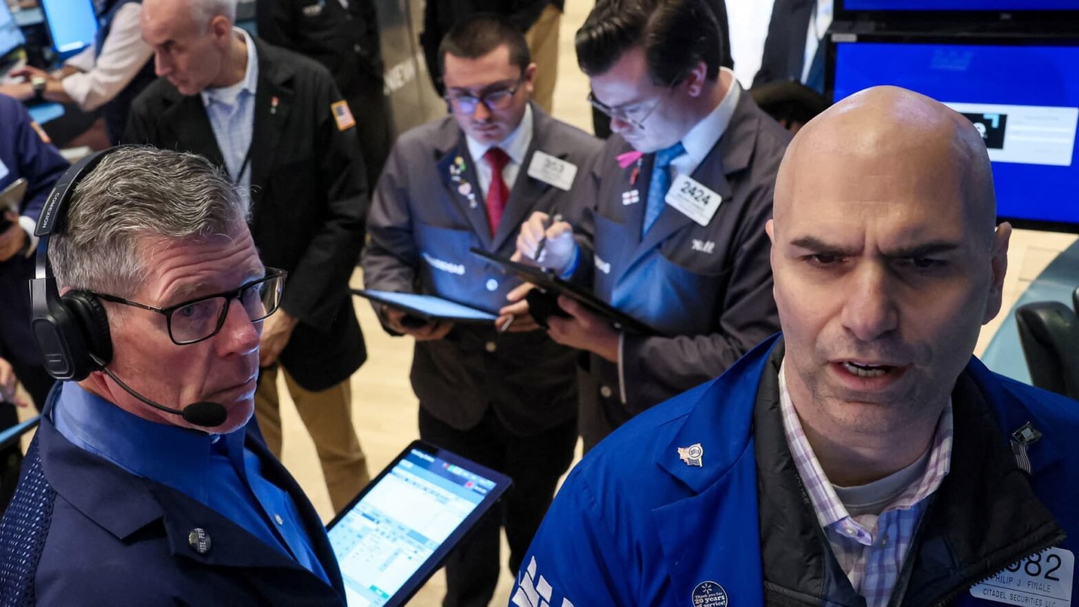 thursday’s-analyst-calls:-ford-motor-is-a-buy,-toy-stock-to-rally-more-than-20%