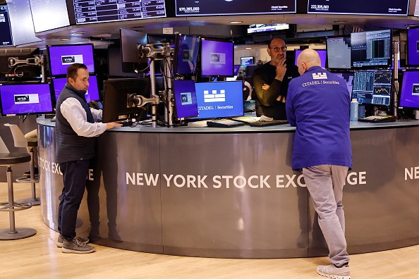 stock-market-news-today:-markets-mixed-as-nvidia-surge-countered-by-data-(sp500)