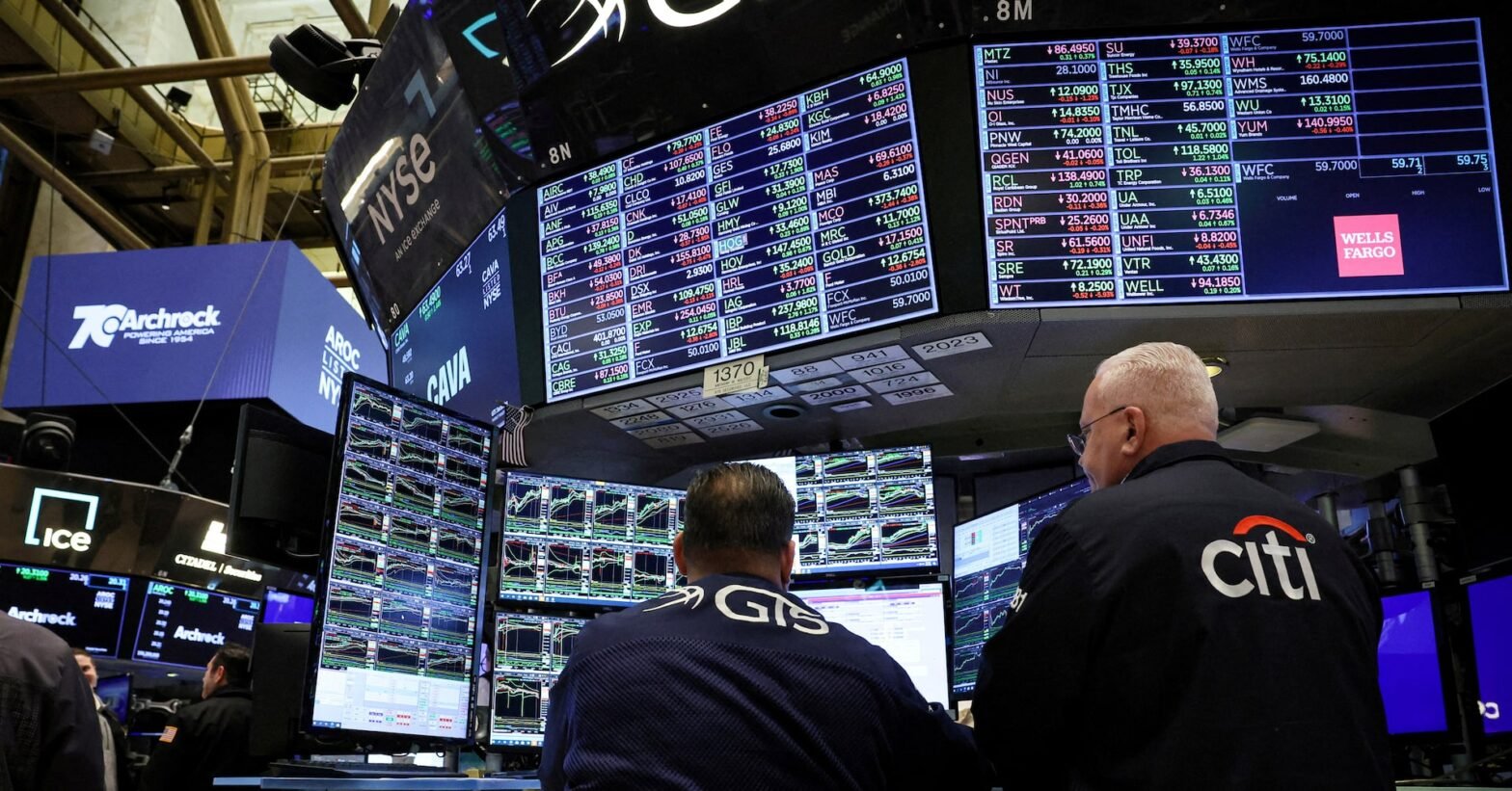 us-stock-changes-push-fx-trades-into-asia’s-‘twilight-zone’