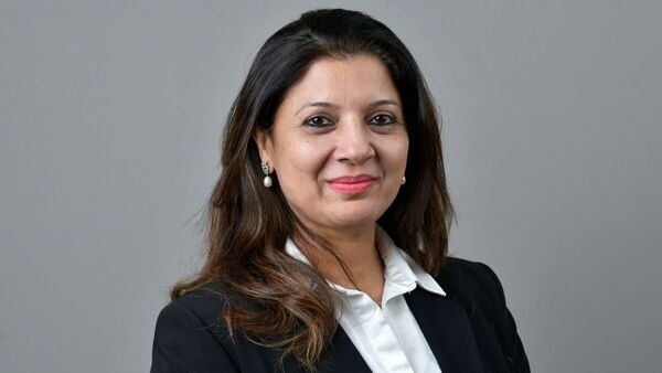 buy-or-sell:-vaishali-parekh-recommends-three-stocks-to-buy-today