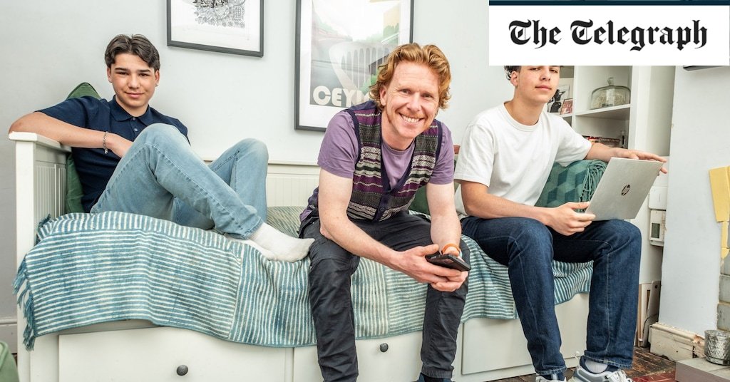 the-teenagers-investing-in-the-stock-market-–-with-help-from-dad