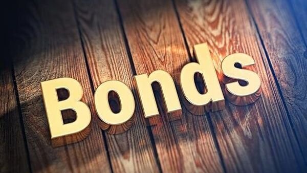 bond-yields-may-fall-to-650%-by-q4fy25,-says-analyst.-here’s-what-fixed-income-market-investors-should-do