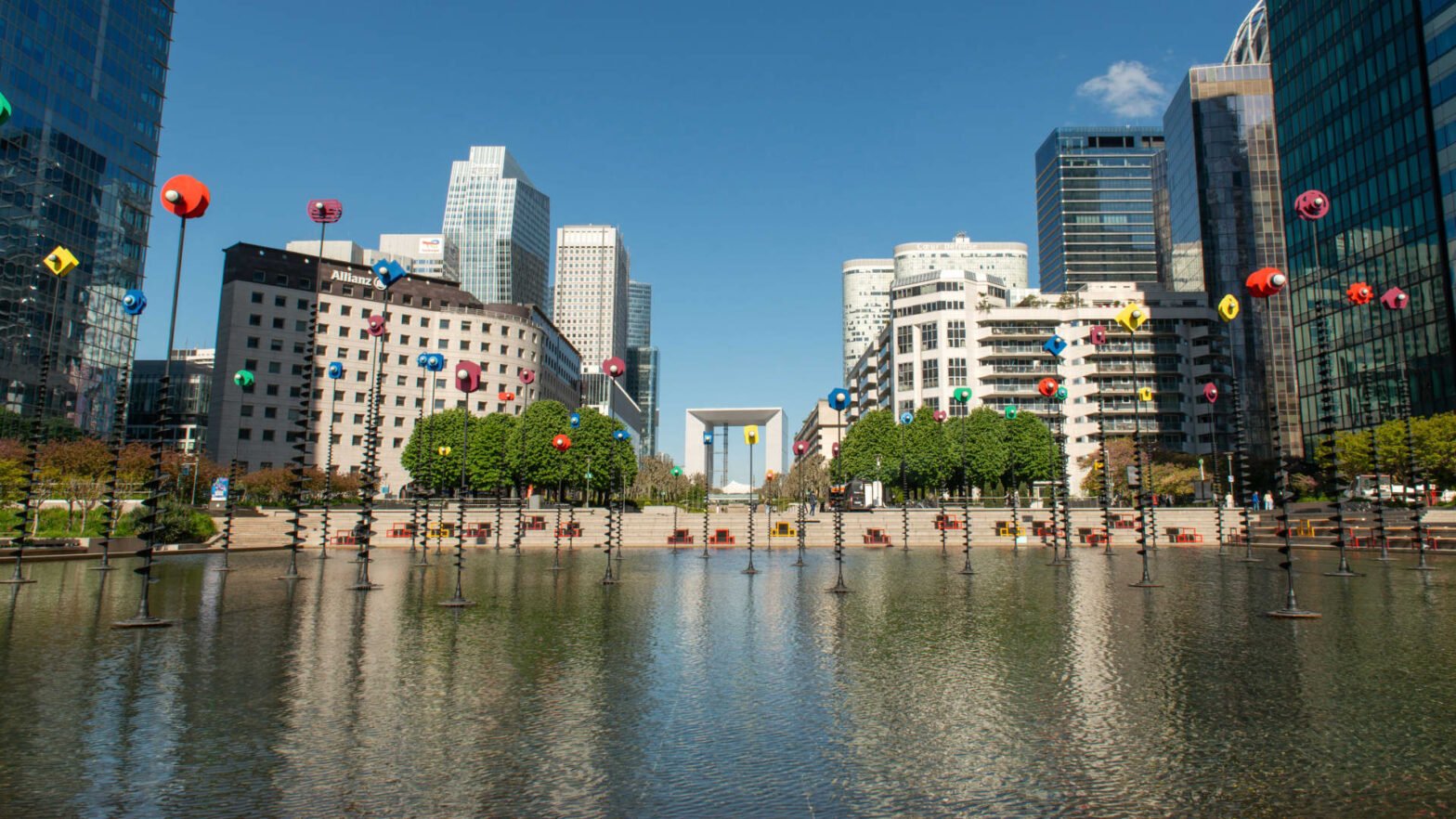 europe-stocks-set-to-extend-losses-after-worst-session-for-a-month