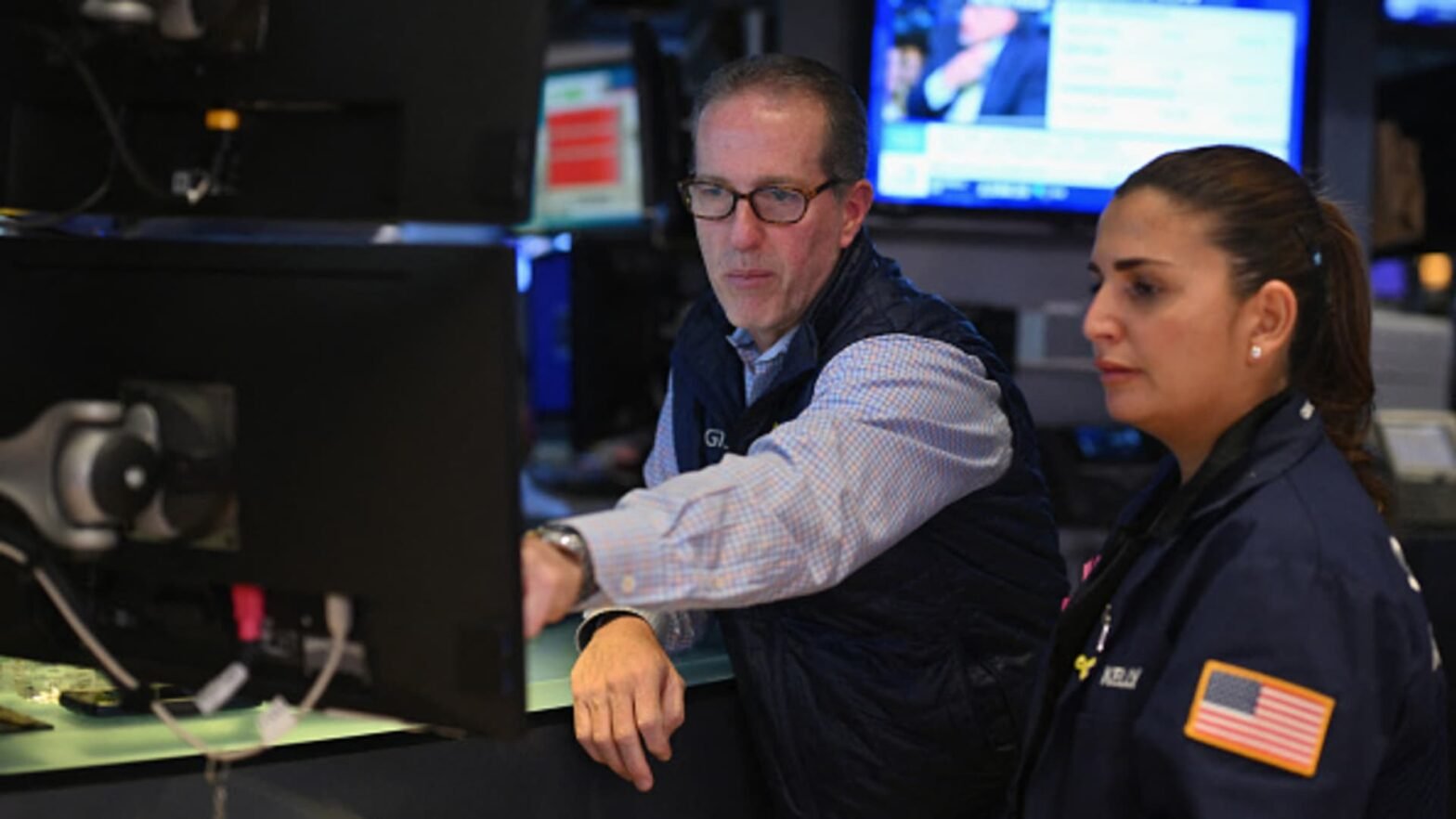 hedge-funds-have-never-been-more-long-the-magnificent-7-stocks,-exceeding-last-summer’s-peak-exposure