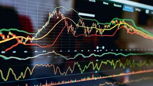 stock-market-spooked-as-us-treasury-yields-hit-four-week-peak;-5-key-reasons-driving-bond-yields-higher