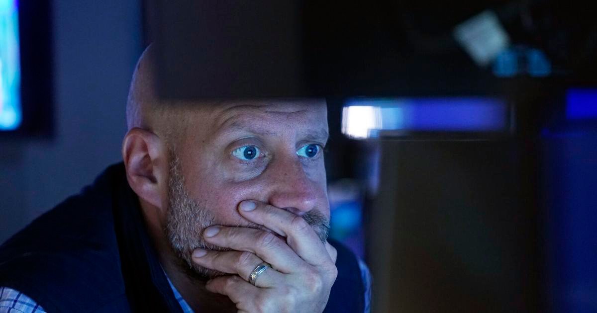 stock-market-today:-wall-street-edges-higher-to-trim-its-losses-for-the-week