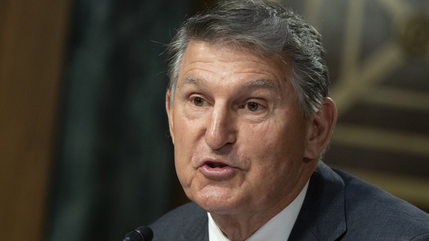 democratic-sen.-joe-manchin-of-west-virginia-registers-as-independent,-citing-‘partisan-extremism’