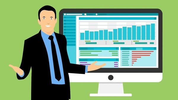 Flows to US stock and bond funds this year are the strongest since 2021 when interest rates were near zero. (Image: Pixabay)