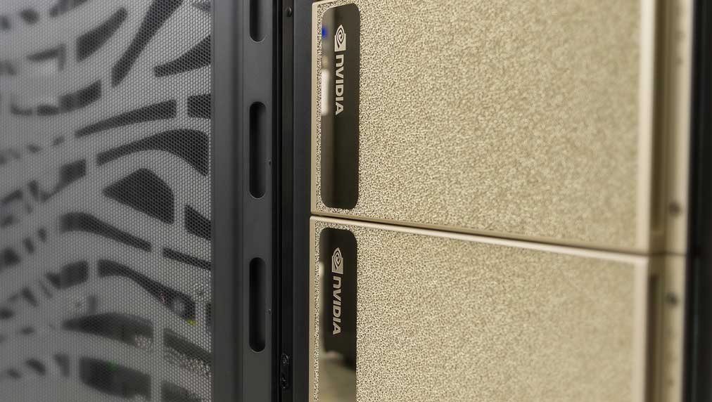 indexes-rally-late,-close-mostly-higher;-nvidia-eyes-apple’s-crown