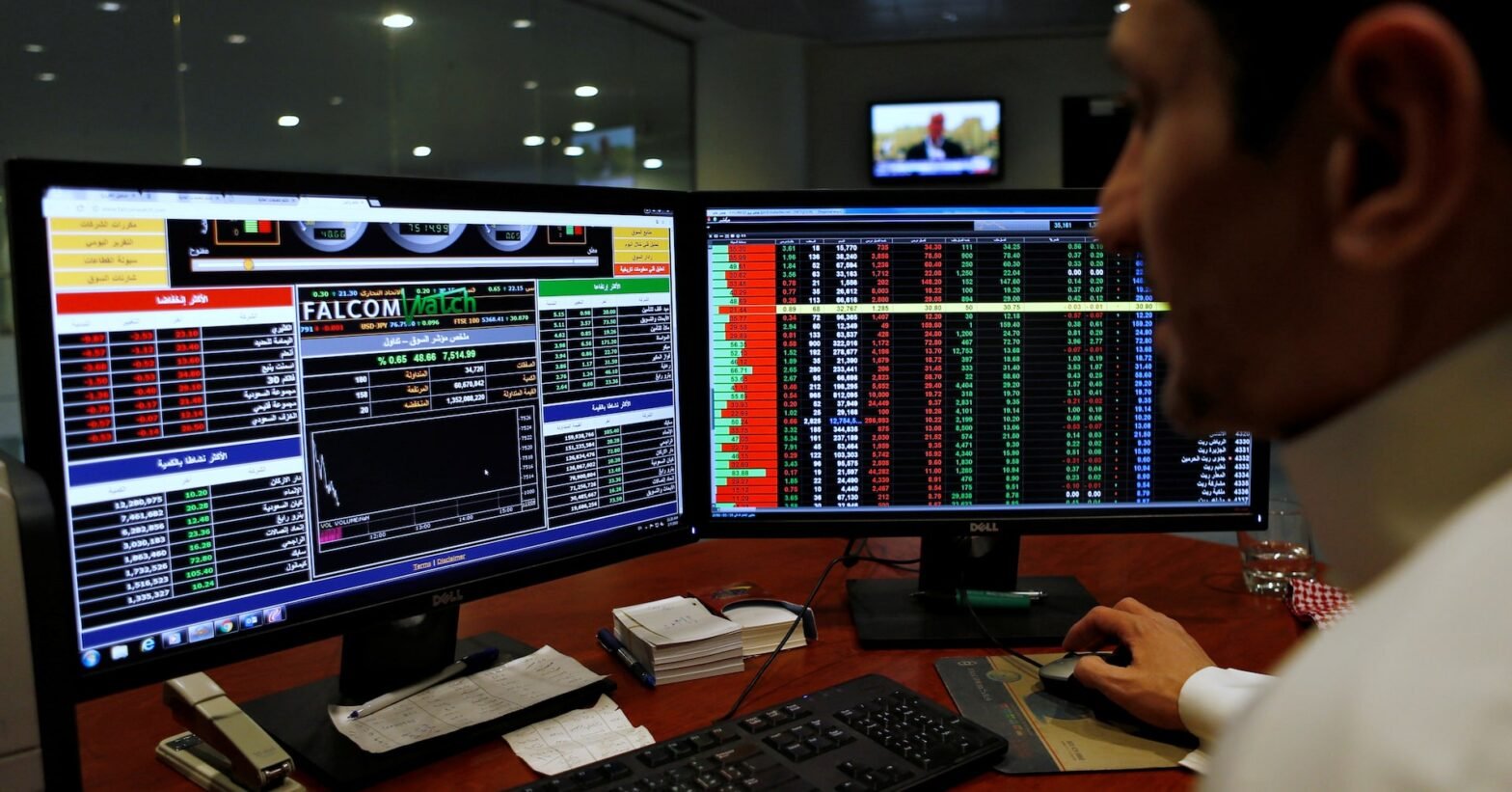 saudi-leads-as-gulf-bourses-end-higher;-egypt-extends-loss