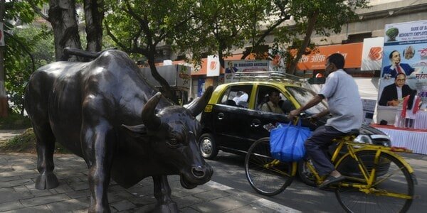 stock-market-live:-stellar-start-on-cards-on-robust-gdp,-exit-poll-outcome;-gift-nifty-soars-600-pts