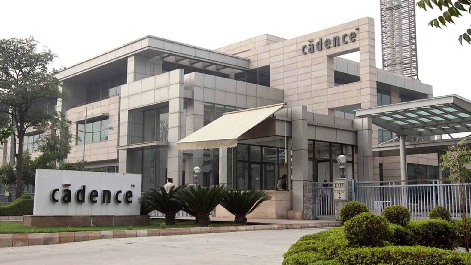 the-market-has-‘completely-missed’-this-critical-ai-chip-stock,-says-fund-manager