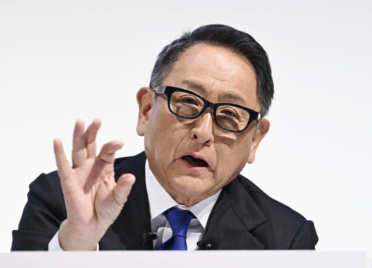 toyota-apologizes-for-cheating-on-vehicle-testing-and-halts-production-of-three-models