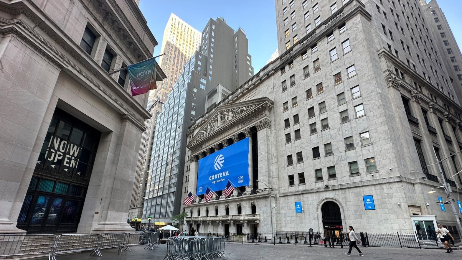 stock-market-today:-asian-stocks-trade-mixed-after-wall-street-logs-modest-gains