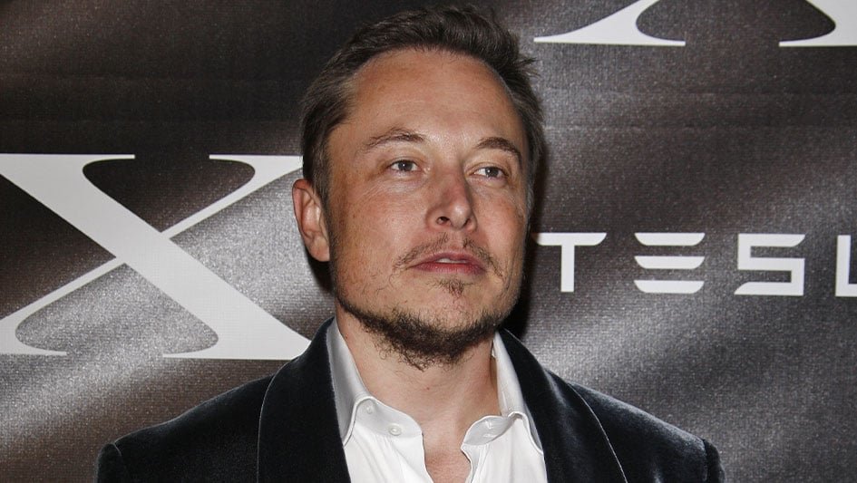tesla-chair-signals-elon-musk-could-exit-without-a-‘motivating’-pay-deal