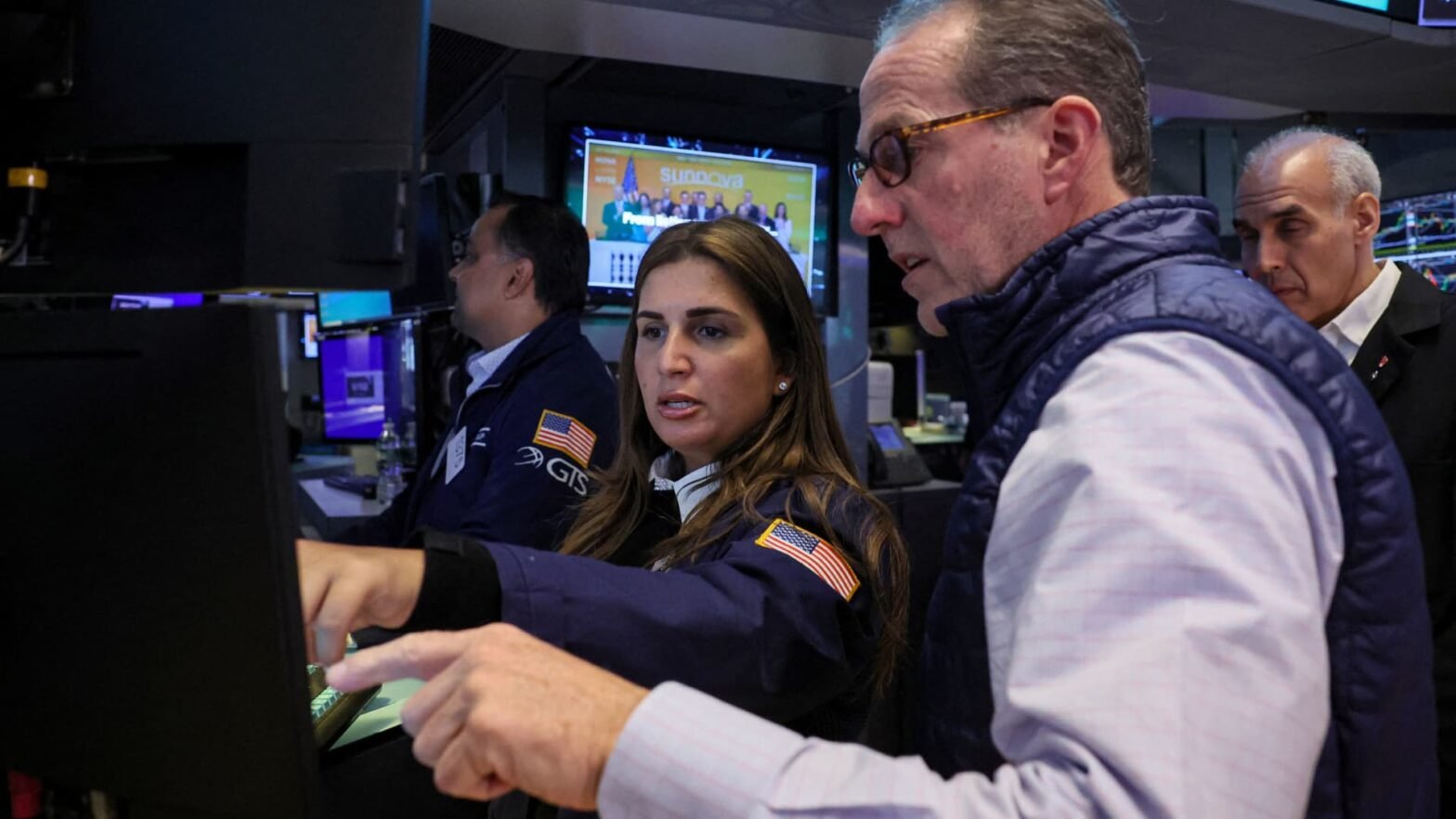 stock-futures-are-little-changed-as-investors-brace-for-may-jobs-report:-live-updates