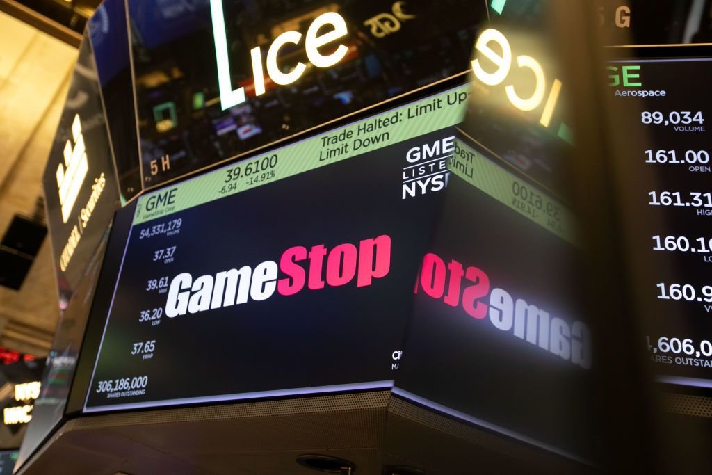 gamestop-stock-plunges-as-roaring-kitty-livestream-kicks-off