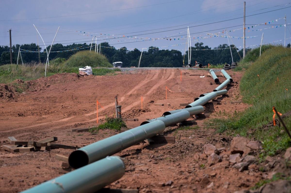 pipeline-brawl-in-louisiana-rattles-industry-desperate-to-build