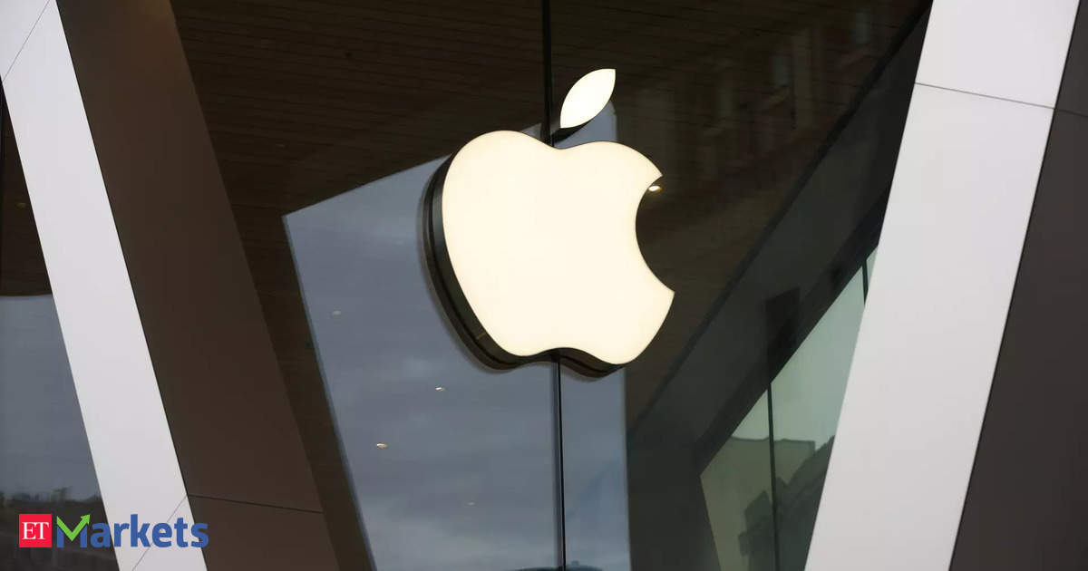 apple-shares-rally-to-record-high-as-new-ai-features-promise-sales-boost