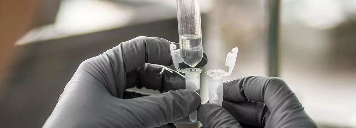 csl-limited’s-(asx:csl)-stock-has-shown-a-decent-performance:-have-financials-a-role-to-play?