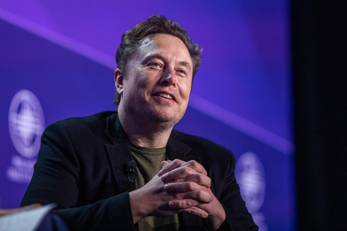 musk-says-his-$56-billion-pay-at-tesla-is-passing-by-‘wide-margins’