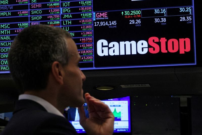 roaring-kitty-nearly-doubles-gamestop-holdings-to-9-million-shares,-reddit-post-shows