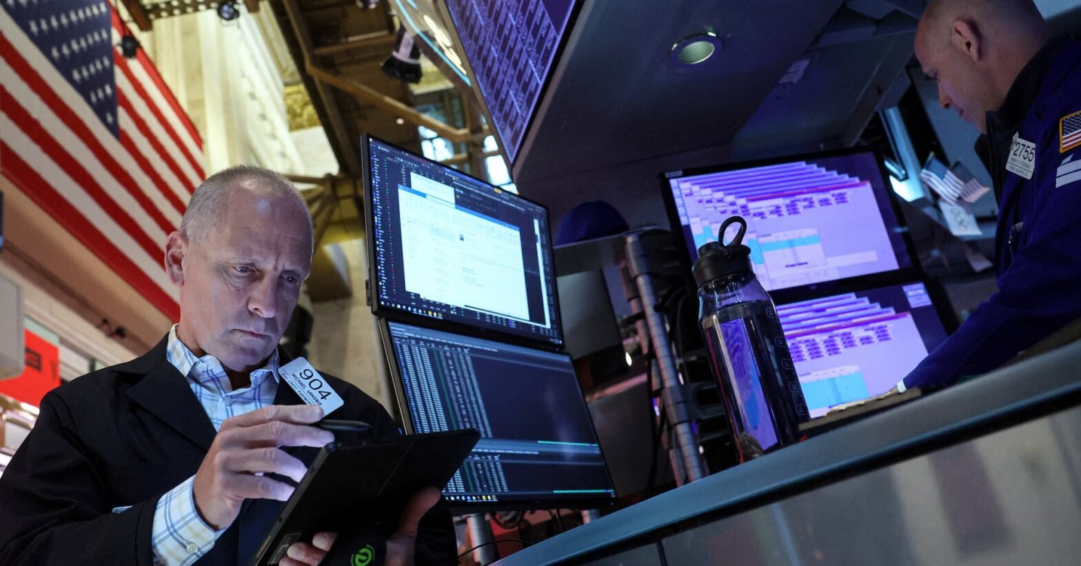 wall-street-futures-pull-back-as-markets-eye-cautious-fed