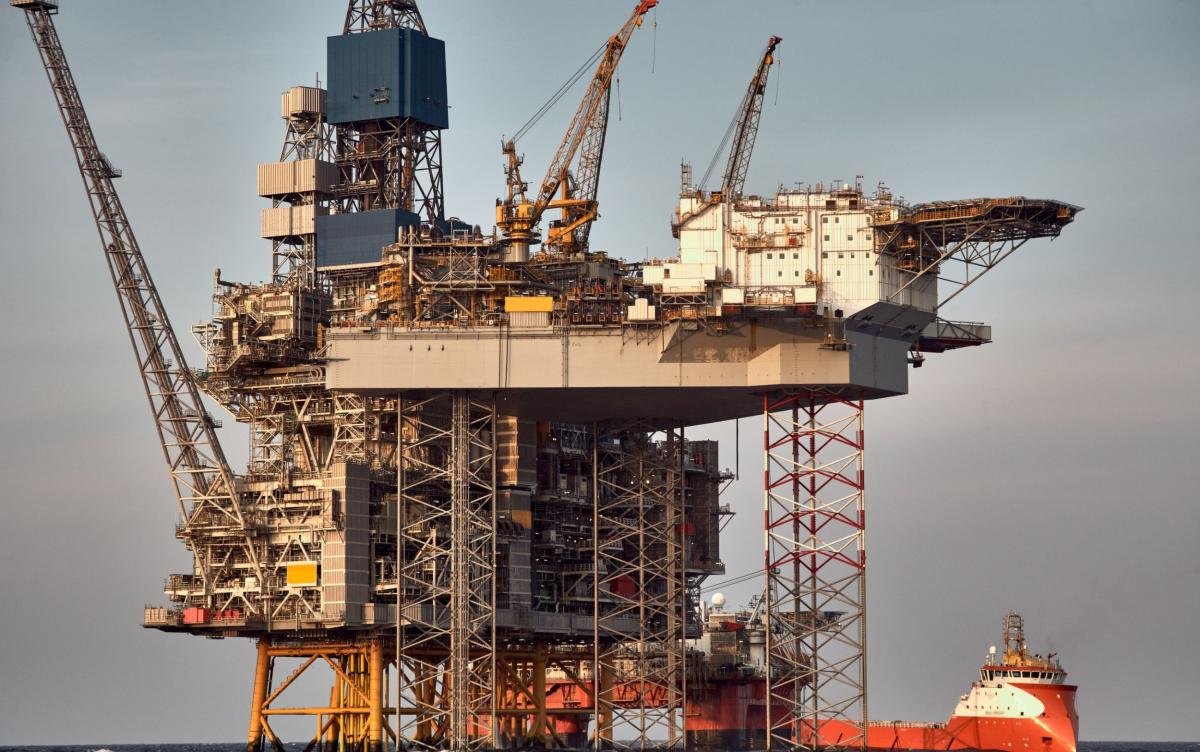 watch:-north-sea-platform-blown-up-as-britain’s-oil-industry-declines