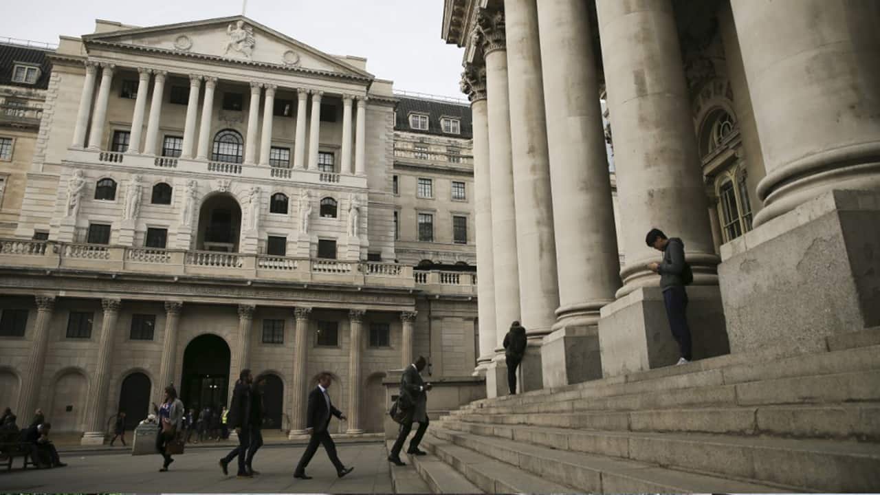 paris-loses-crown-as-europe’s-biggest-stock-market-to-london