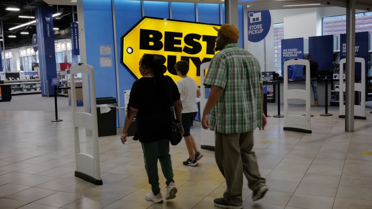 10-things-to-watch-in-the-stock-market-monday-on-a-holiday-shorten-week