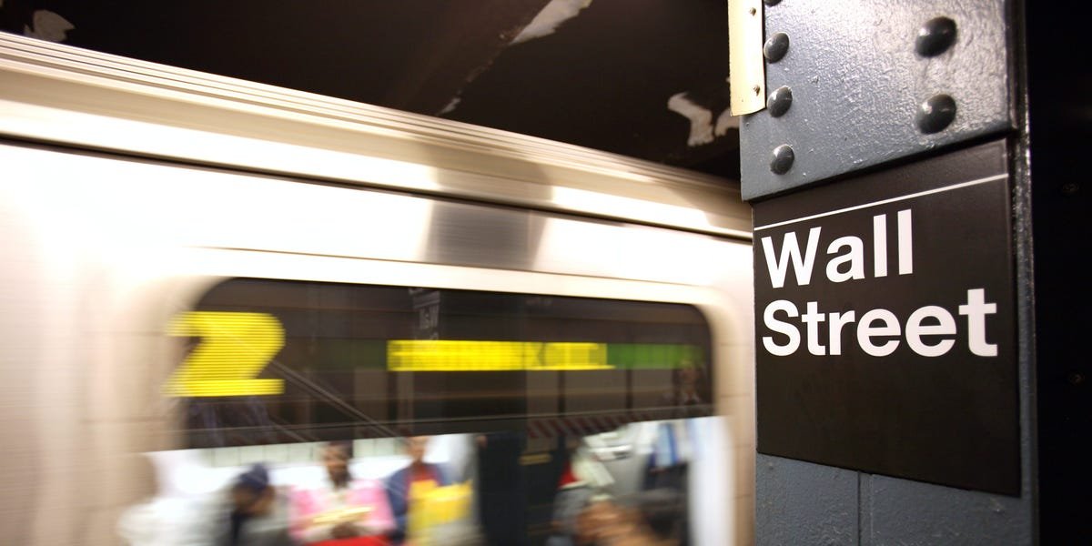 stock-market-today:-s&p-500-closes-at-fresh-record-high-as-nvidia-becomes-world’s-biggest-company