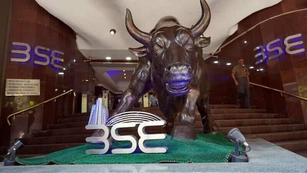 party-continues-in-mid-&-smallcaps;-experts-still-see-growth-pockets-ahead