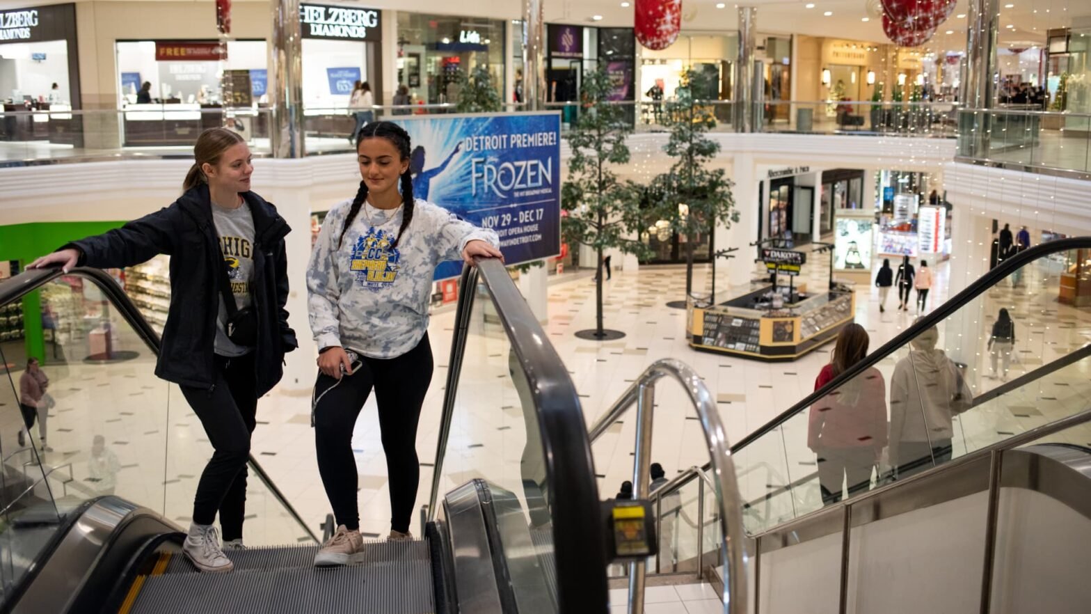 consumer-spending,-inflation,-and-housing-are-3-things-to-watch-in-the-market-next-week