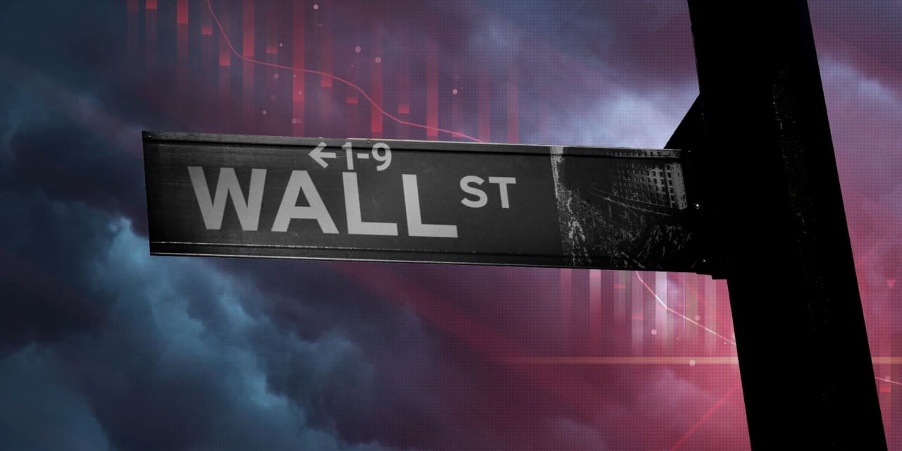 stock-market-buyback-blackout-period-could-spark-dip-as-earnings-season-begins