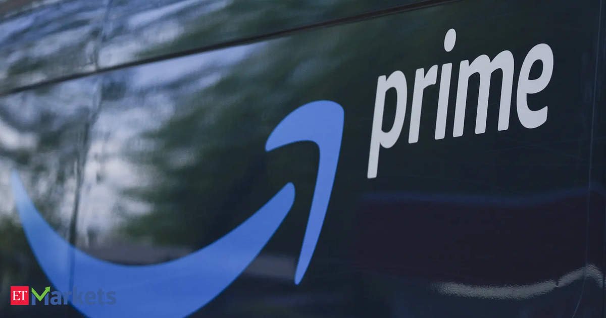 amazon-crosses-$2-trillion-in-stock-market-value-for-the-first-time