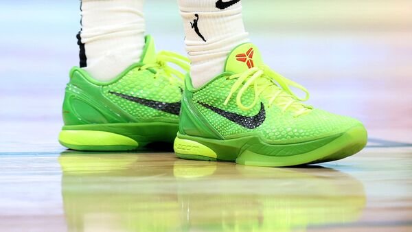 nike-stock-declines-20%,-biggest-fall-in-13-years;-what-led-to-the-plunge?