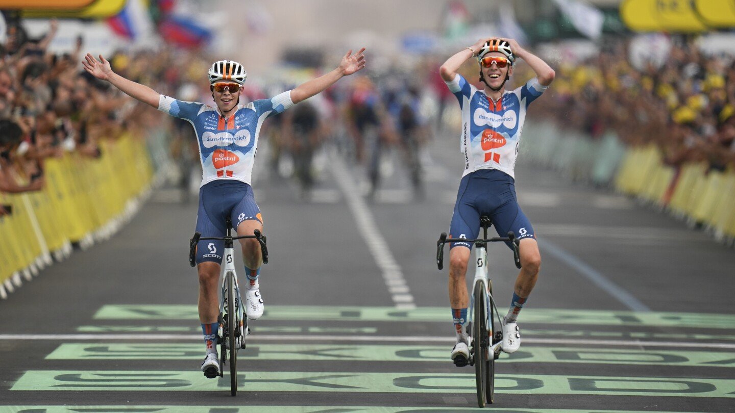bardet-wins-hot-and-hilly-opening-tour-de-france-stage-in-italy-while-cavendish-struggles