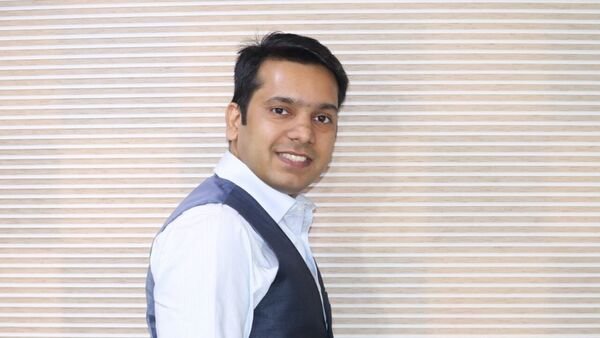 Buy or sell stocks: Sumeet Bagadia has recommended three stocks to buy on Monday — Adani Ports and Special Economic Zone Ltd, Power Grid Corporation of India Ltd, and Tata Steel Ltd. (MINT)